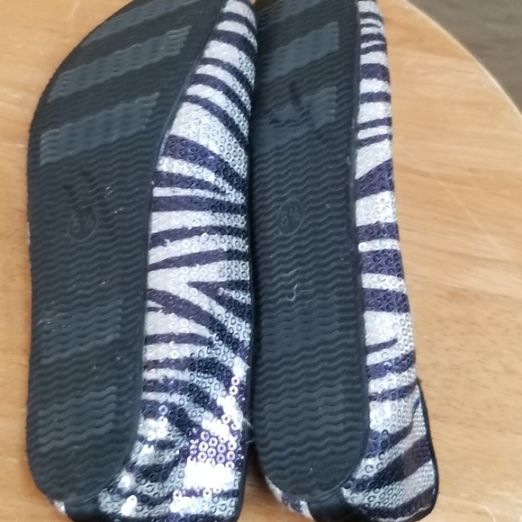 🦓Host Pick!🦓 Mossimo Ballet Flats SZ 5 - Picture 4 of 5